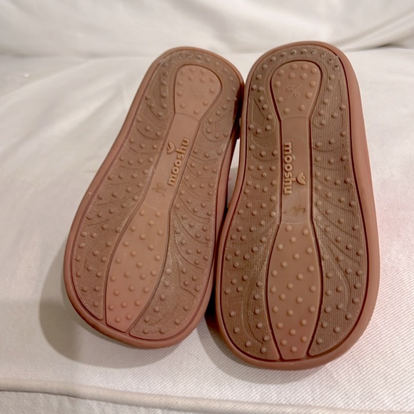 Bailey | Toddler Squeaky Shoes size 9 - Picture 6 of 10